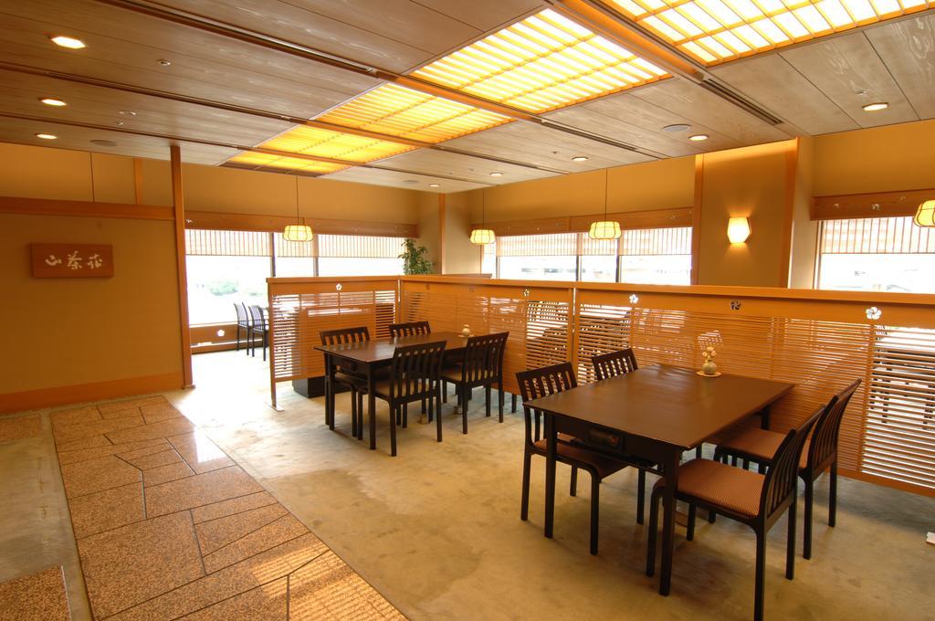 Hotel Wakamizu Takarazuka Exterior photo